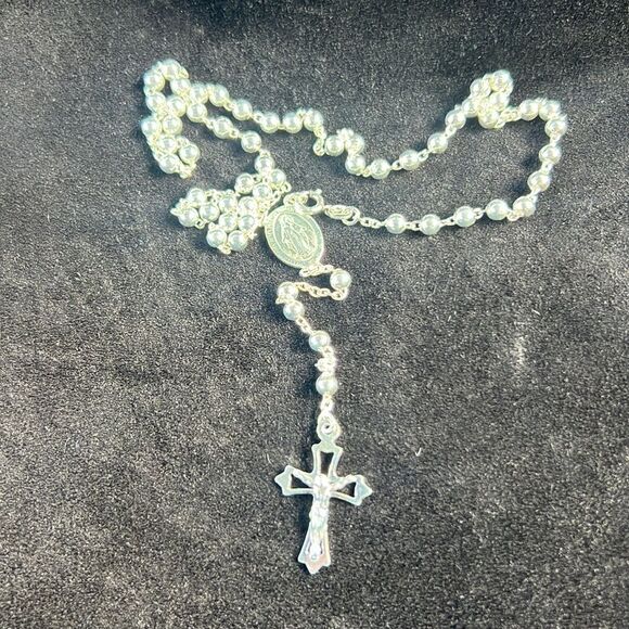 New, 18 in Italian Sterling Silver 925 cross Rosary - Picture 6 of 7